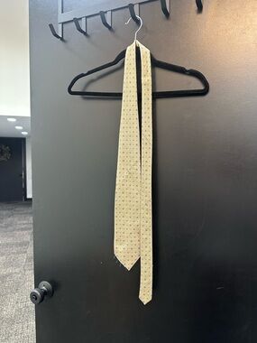 Van Heusen Light Yellow Silk Tie with Micro Dot Pattern